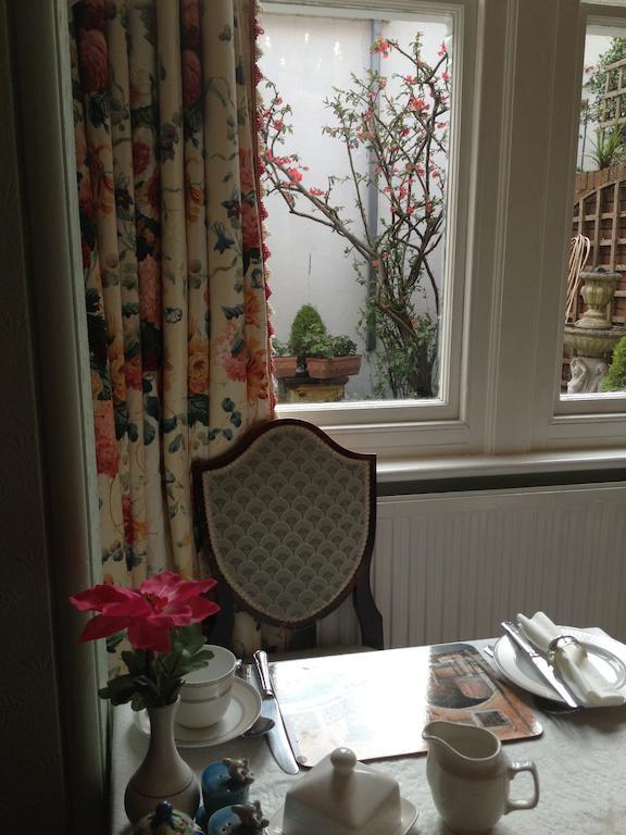 Brayscroft House Hotel Истборн Екстериор снимка