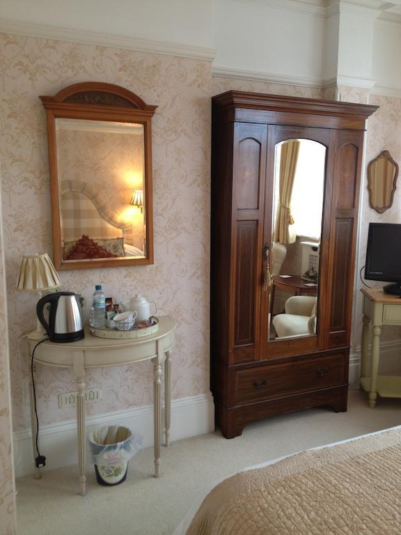 Brayscroft House Hotel Истборн Стая снимка